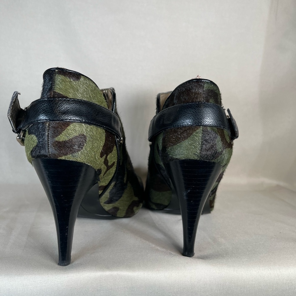 Nine West Green and Black Camouflage Heeled Boots - Picture 5 of 9